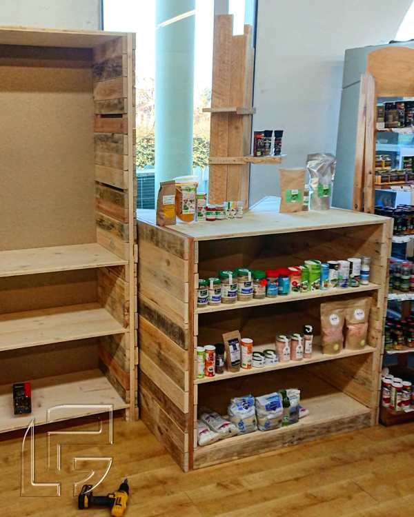 meuble mobilier agencement aménagement bois palette sur-mesure éco-responsable auch occitanie artisanal recyclage surcyclage upcycling magasin bio épicerie